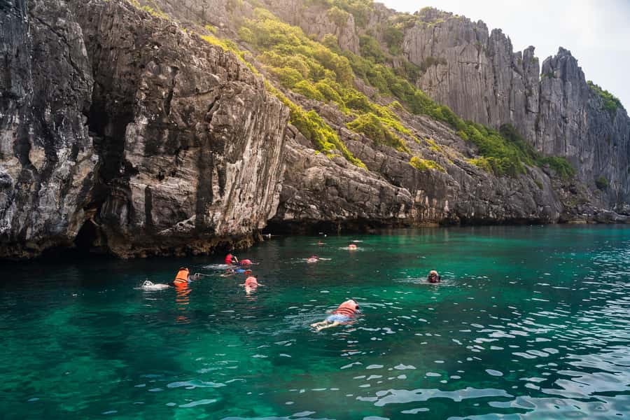 From Koh Samui: Ang Thong Marine Park VIP Small-Group Tour - Cruising Among 42 Limestone Islands