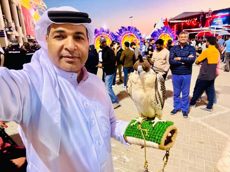 From Manama: Bahrain Guided Trip - Starting inside Al Fateh Grand Mosque