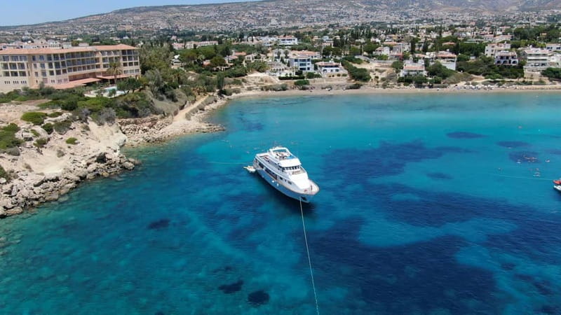 From Pafos: Ocean Flyer VIP Cruise - Adults Only - Lunch, champagne, and the open bar