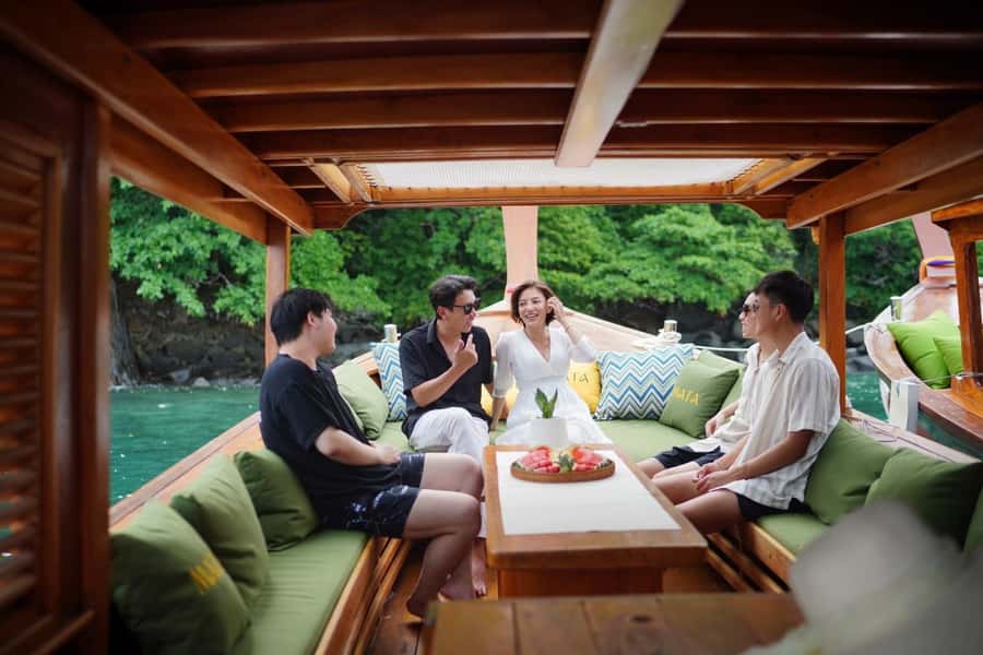 From Phuket : Private Luxury Long Boat to Khai Islands - A private start from your Phuket hotel