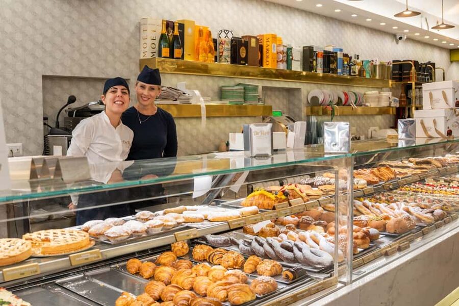 From Rome: Luxury Van Day Trip to Pompeii & Sorrento Lunch - Who will enjoy this, and who should skip it