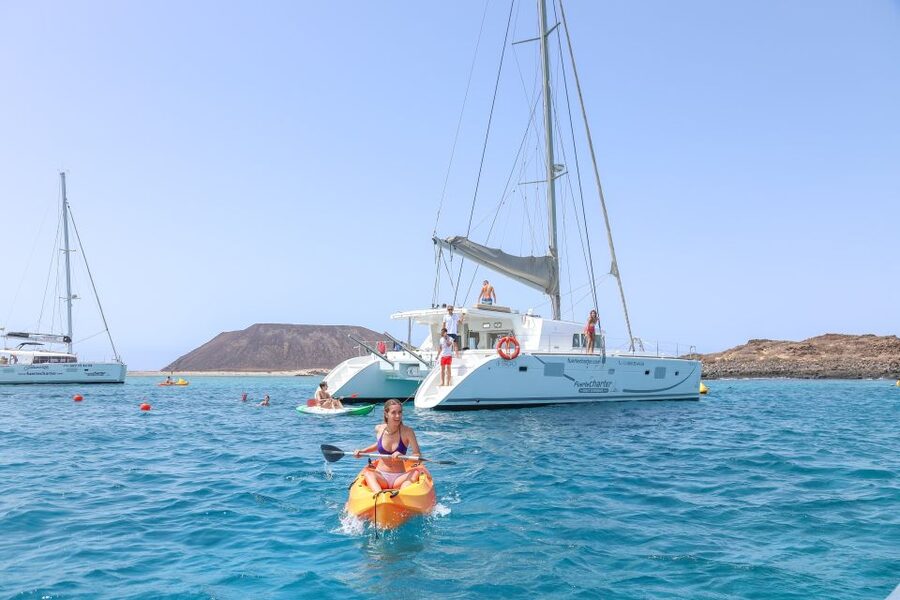 Fuerteventura: Private Luxury Catamaran to Lobo Island - The lighthouse, Puertito, and fishing houses
