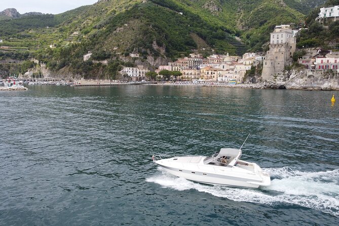 Full day luxury trip around Amalfi Coast and Capri - Meeting in Amalfi at 10:00 a.m.