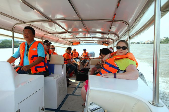 Full-Day Tour in the Cu Chi Tunnels with a Luxury Speed Boat - Why the speedboat makes this Cu Chi trip different