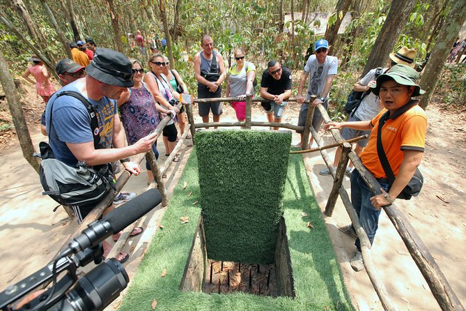 Full-Day Tour in the Cu Chi Tunnels with a Luxury Speed Boat - Lunch, comfort, and the pace of the day