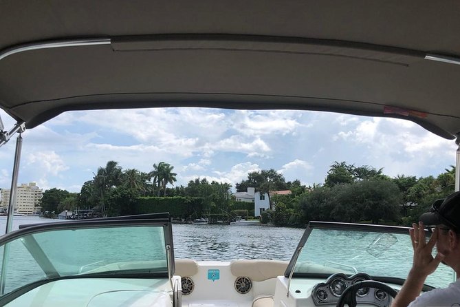 Fully Private Speed Boat Tours, VIP-style Miami Speedboat Tour of Star Island! - The speed section across open water