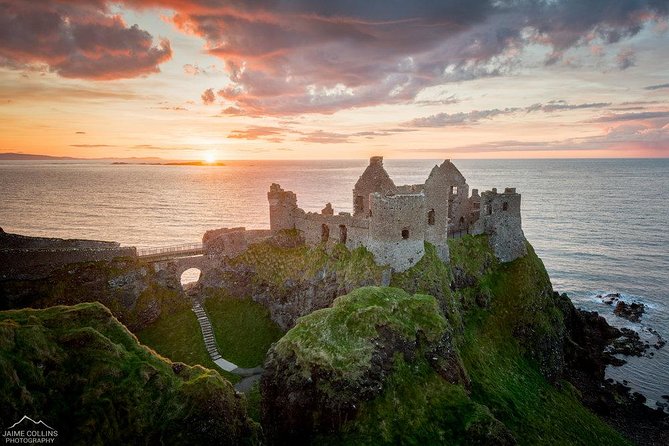 Giant's Causeway Tour from Belfast - Luxury Bus + Castles Tour - Timing, comfort, and physical effort