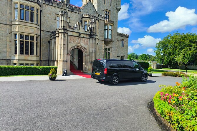Giants Causeway Tour from Belfast in luxury 7 seater - The Dark Hedges and its short walk