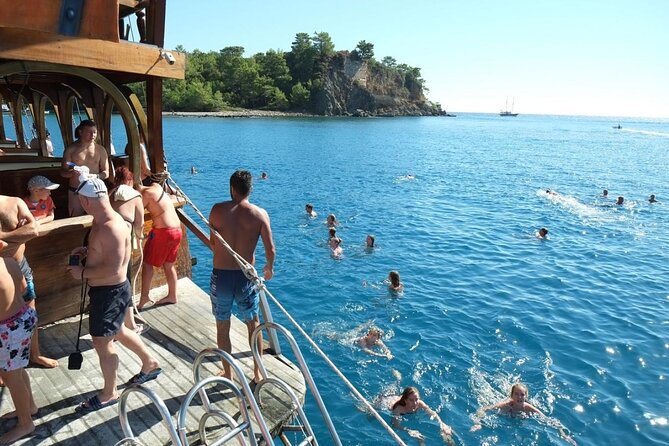 GONSTER : Luxury Pirate Boat Trip Lunch & Soft Drinks & Transfer - Kiriş Bay and the protected coast