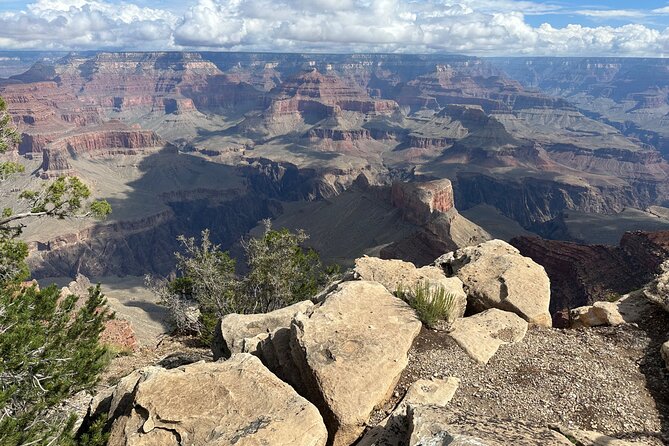 Grand Canyon Luxury Car Tour Experience - Why the guide matters more than the car