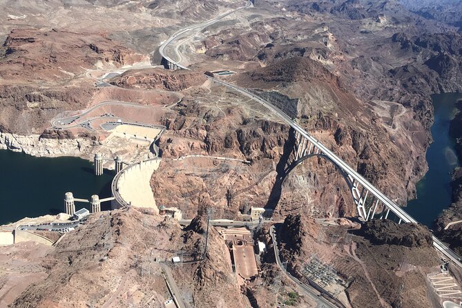 Grand Canyon West Rim Luxury Helicopter Tour from Las Vegas - Why this flight is different from a bus trip