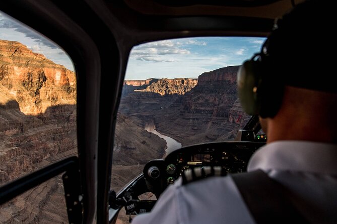 Grand Canyon West Rim Luxury Helicopter Tour from Las Vegas - The return over the Mojave Desert and Las Vegas