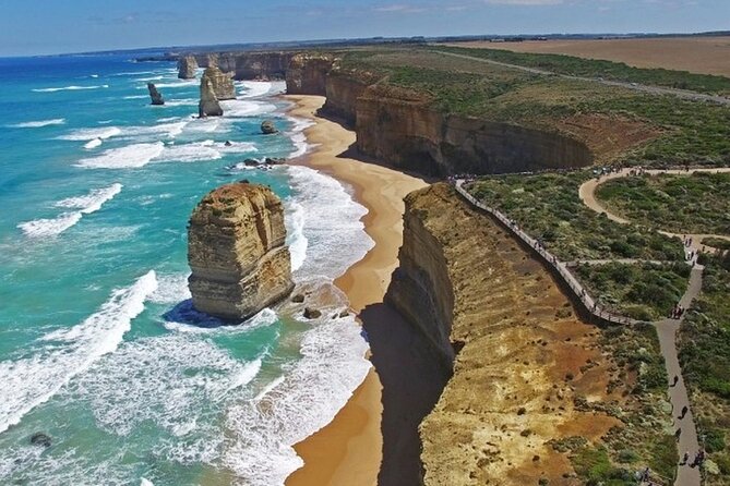 Great Ocean Road Private Tour In Luxury Vehicle.Customised Option - Loch Ard Gorge and the Shipwreck Coast