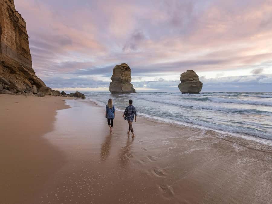 Great Ocean Road Tour PRIVATE LUXURY-FREE entry,hotel pickup - Port Campbell National Park keeps the coast wild