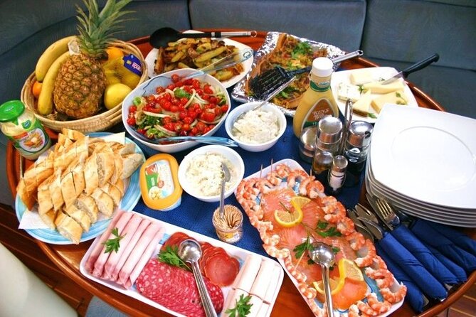 Half-Day Luxury Catamaran Sailing Cruise in Granada - The practical details that matter