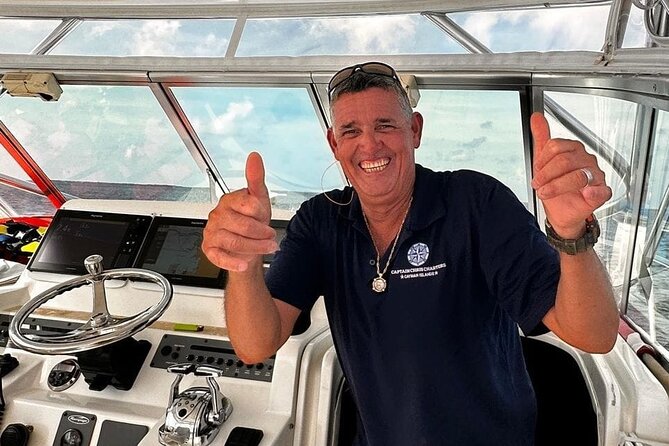 Half Day Luxury Private Fishing Charters in Cayman Islands - Deep-sea fishing for tuna, mahi, wahoo, and marlin