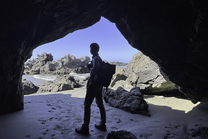 Half Day Luxury Private Guided Crater Rim Walk - Scott’s Hut, an Antarctic link on the coast