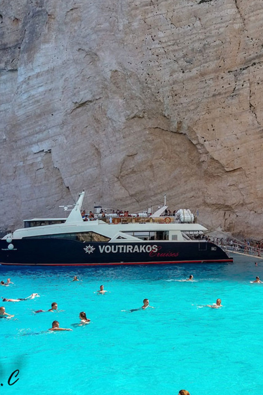 Half-day VIP Cruise: Shipwreck & Blue Caves - Two famous Zakynthos sights in half a day