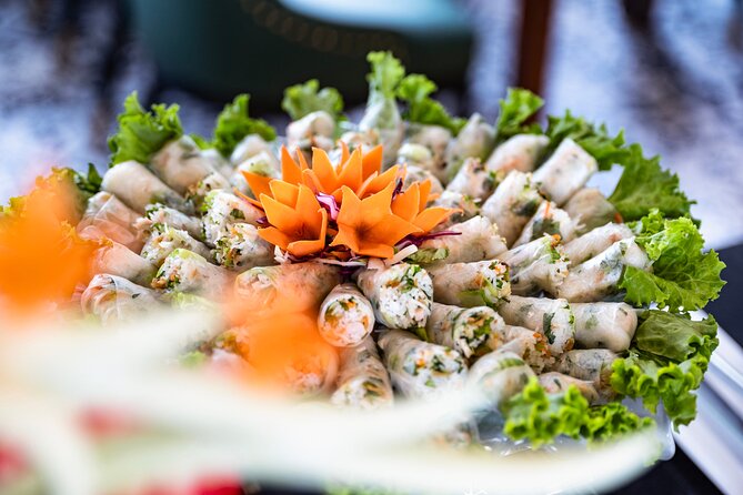 Halong bay 5star Cruise Day Trip: Buffet lunch & Limousine bus - Cooking class and sunset party on the way back