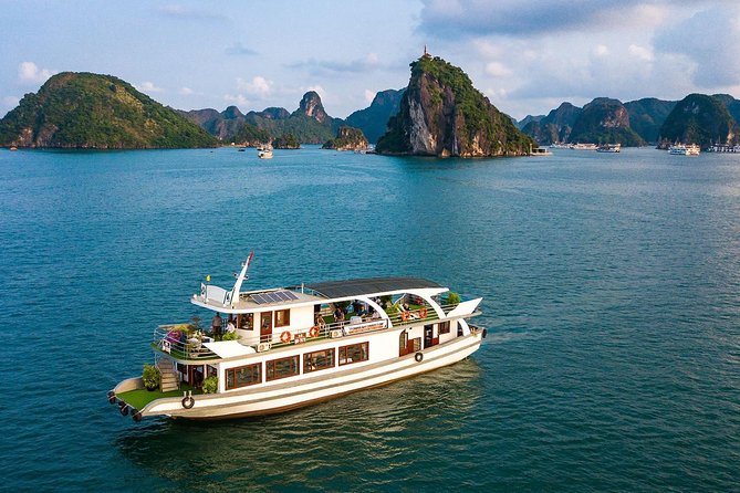 Halong Bay Cruise Luxury Full Day Tours - Key points at a glance