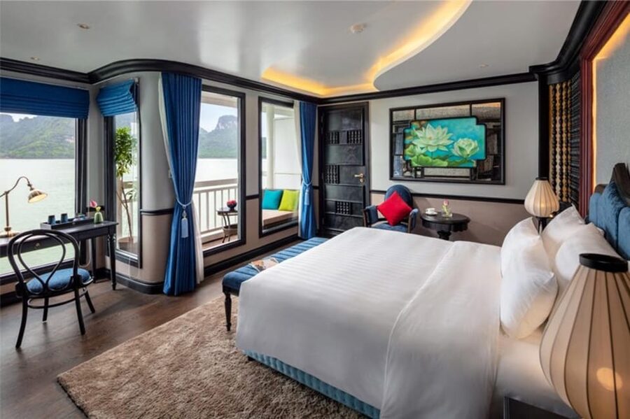 Hanoi: 3-Day Ninh Binh, Ha Long, & Lan Ha Bay Luxury Cruise - Sunset, dinner, and squid fishing