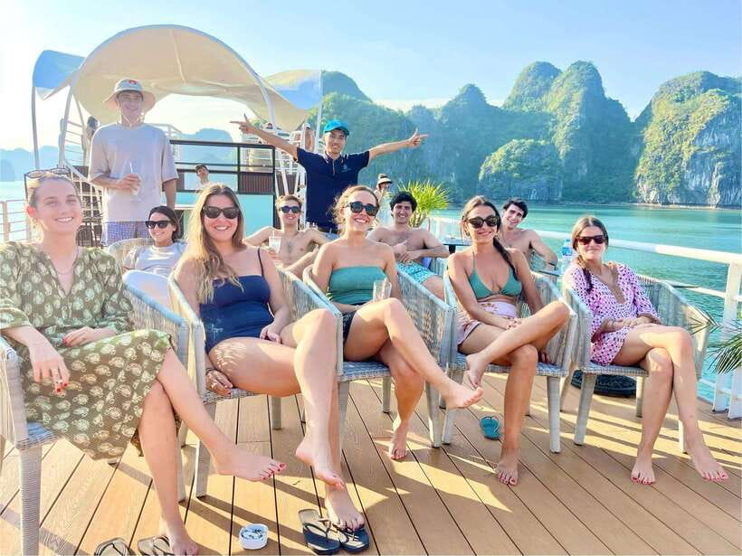 Hanoi: Lan Ha Bay -Cat Ba Island 1 or 2-Day on Luxury Cruise - Swimming, water slides, and Tra Bau