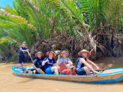 HCMC: Cu Chi Tunnels & Mekong Delta VIP Tour by Limousine