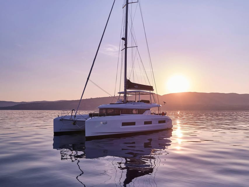 Heraklion: Dia Island Luxury Catamaran Cruise with Meal - Why the Lagoon 450F matters
