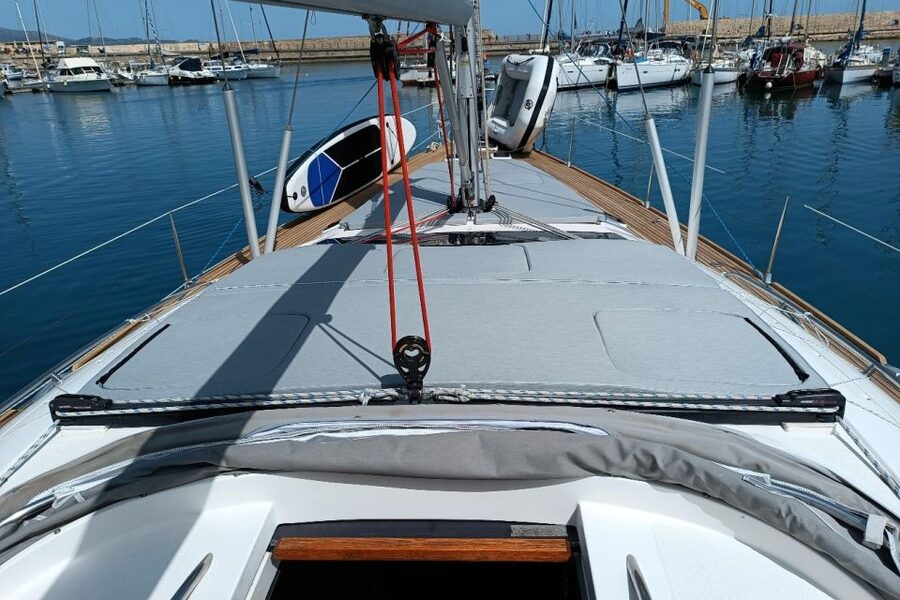Heraklion: Dia Island Luxury Sailing Trip with Meal & Drinks - Practical Details Before You Board