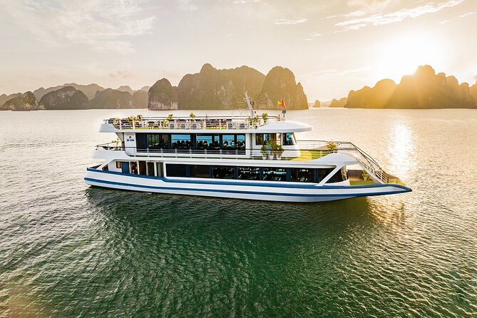 Hercules Grand Day Cruise Tour, Sung Sot Cave,Titop, Luon Cave - Hercules Grand Day Cruise at a glance