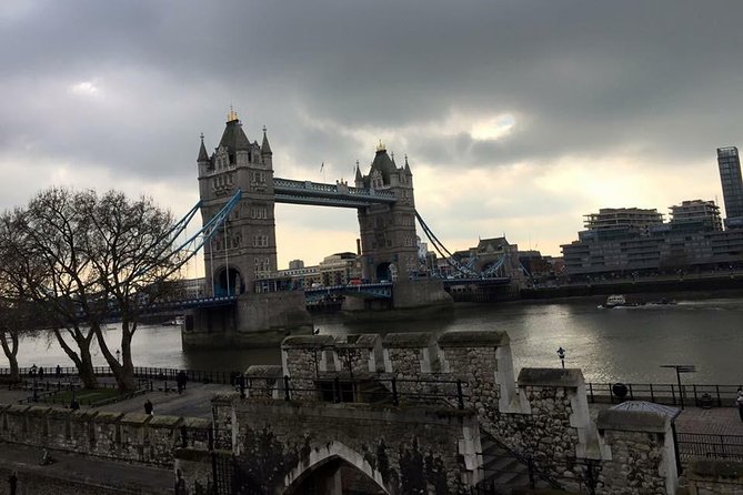 Historical City of London Private Sightseeing Day Tour - Harrods and the royal side of London