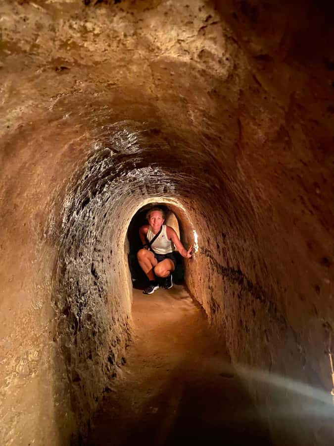 Ho Chi Minh City: Cu Chi Tunnels Ben Duoc VIP Limousine Tour - The documentary and the first look underground