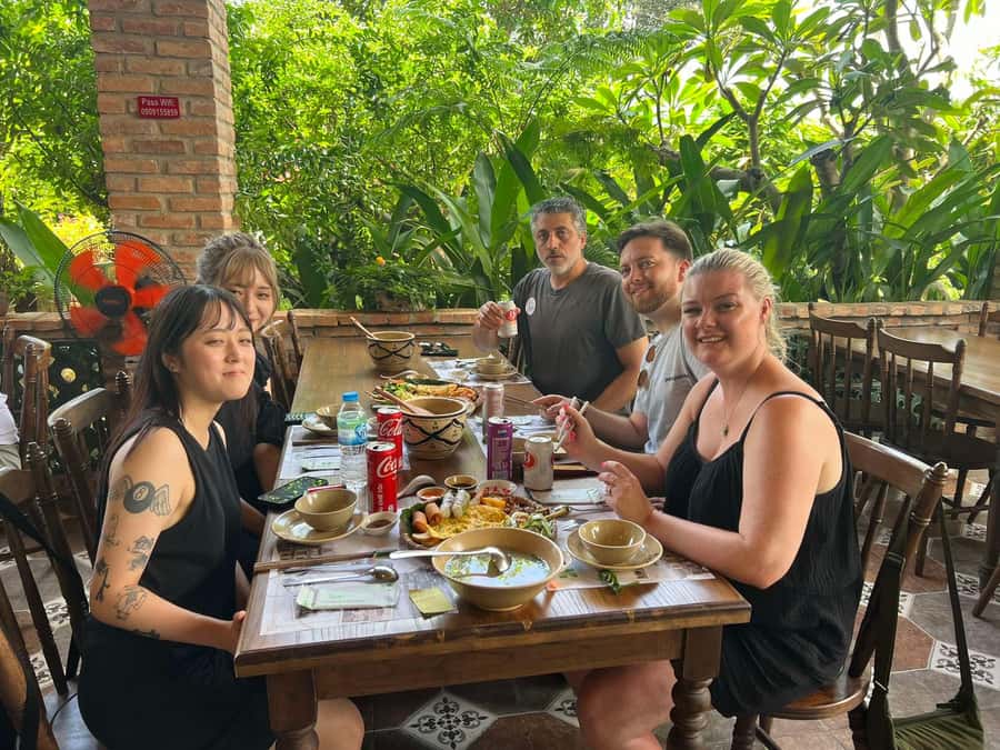 Ho Chi Minh City: Cu Chi Tunnels Ben Duoc VIP Limousine Tour - Vietnamese lunch after the tunnels