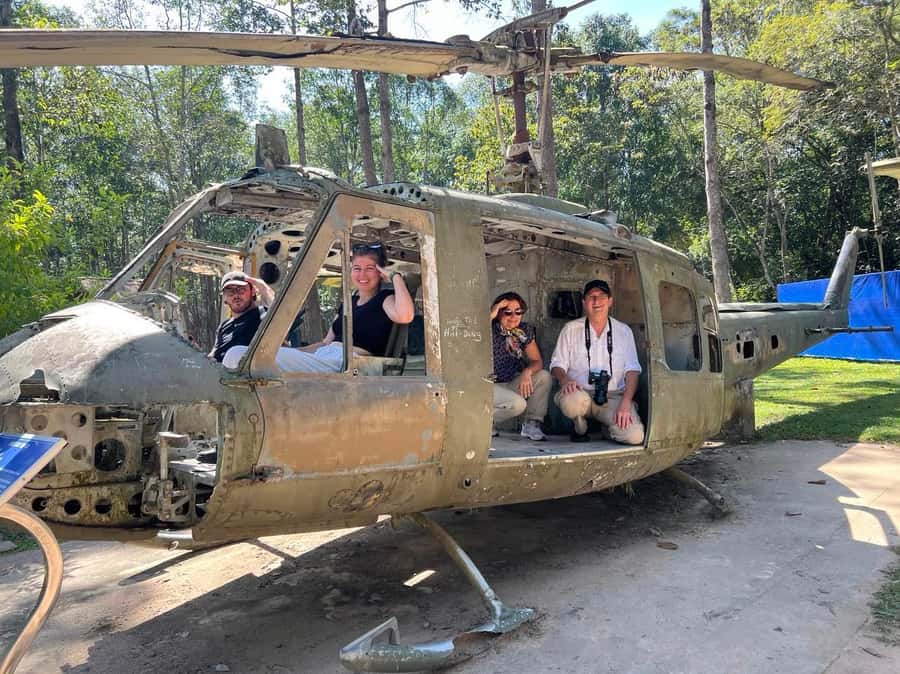 Ho Chi Minh City: Cu Chi Tunnels Ben Duoc VIP Limousine Tour - The 8:00 limousine departure from Ho Chi Minh City