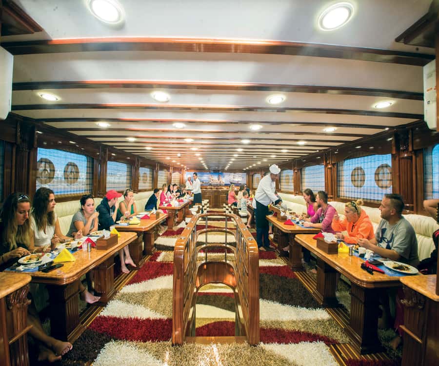 Hurghada: Elite vip snorkeling cruise with BBQ buffet lunch - Booking details worth checking before you go