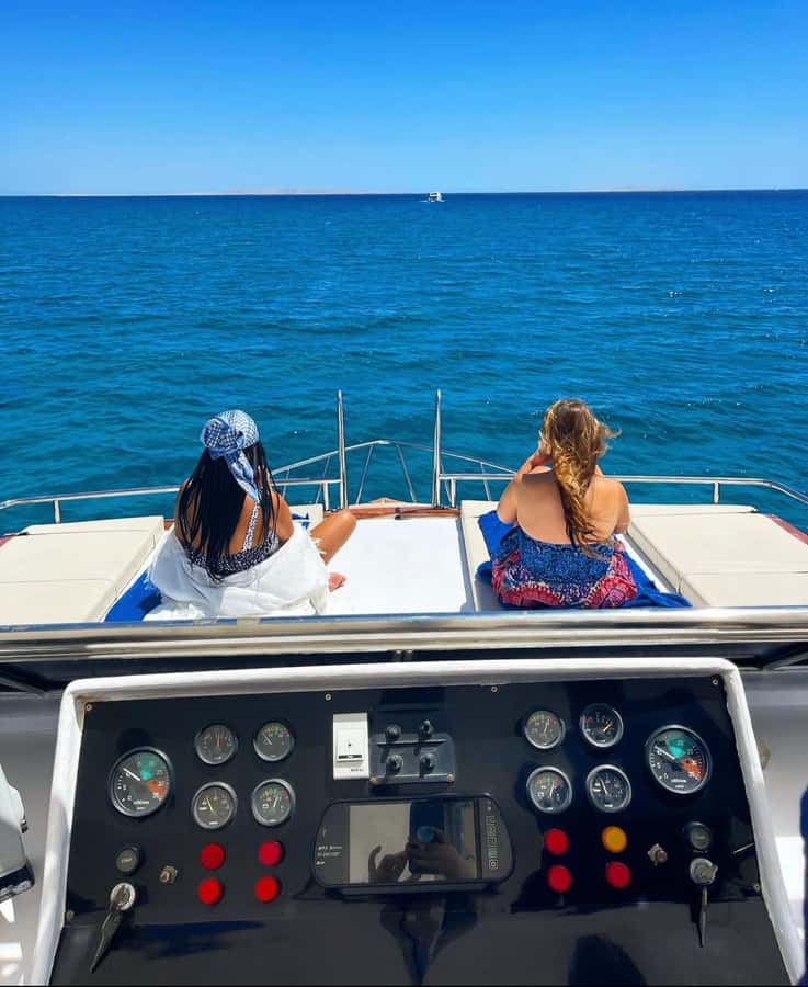 Hurghada: Luxury Yacht Trip with Personal Crew and Chef - Starting at Palm Royal marina