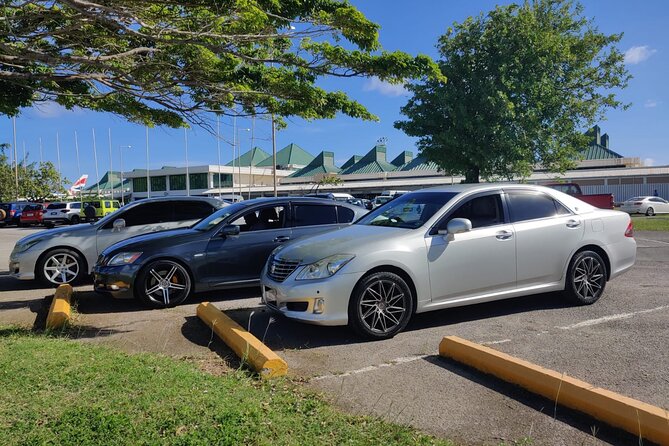 International Airport (UVF) Transfers & Fast track VIP Service(Roundtrip) - The private ride from UVF to your resort