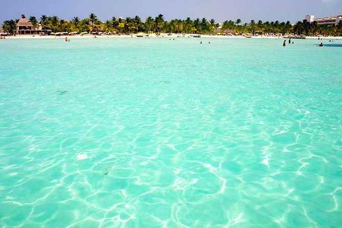 Isla Mujeres Catamaran Luxury Sailing Experience - Is the $79 price good value?