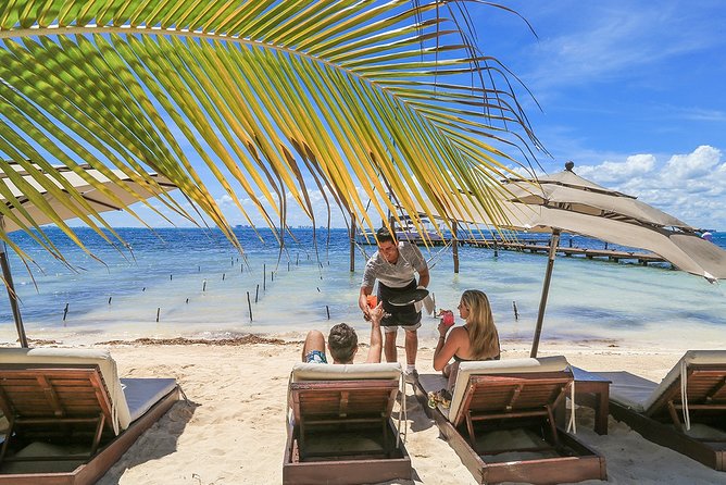 Isla Mujeres luxury catamaran with premium open bar and lunch - Snorkeling in clear water, with limits
