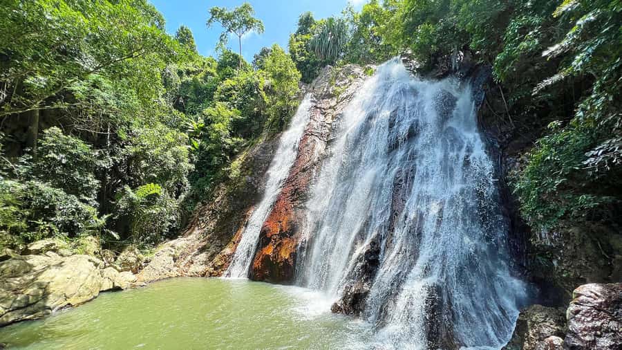 ISLAND TOUR VIP AROUND KOH SAMUI FULL DAY RARE SIGHTSEEING - Wat Bo Phuttharam and the Luang Phor Thuad story