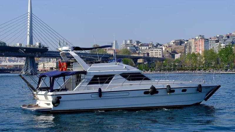 Istanbul: Luxury Yacht on Bosphorus - Choosing morning, sunset, or evening