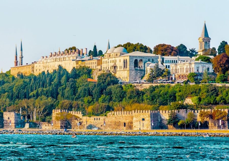 Istanbul: Old City Tour and Luxury Sunset Bosphorus Cruise - Guides, transfers, and the small-group advantage