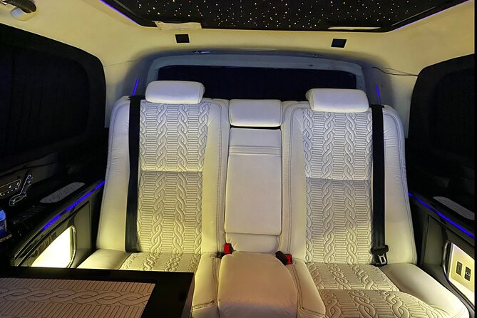 Istanbul Private Airport Transfer: IST & SAW VIP Mercedes - Communication is the real luxury here