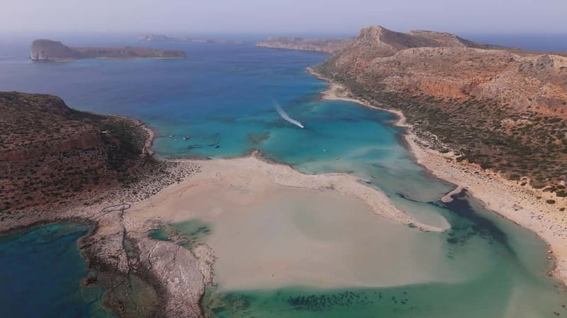 Kissamos: Balos & Gramvousa Luxury Catamaran Cruise - Lunch on board, with a practical Cretan touch