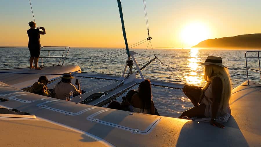Knysna: Luxury Sunset Cruise with Captain's Barbeque - Passing Leisure Isle and Featherbed Nature Reserve