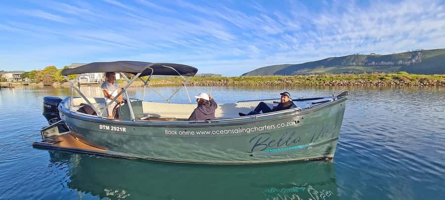Knysna: Scenic Cruise Aboard a Luxury Lounge Cruiser - A lounge cruise across Knysna Lagoon