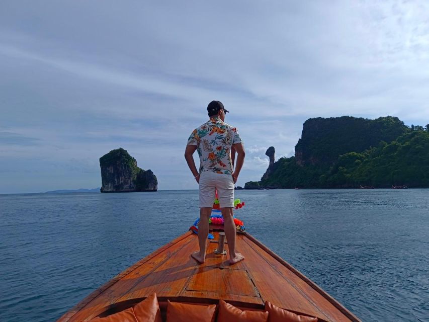 Krabi 4 island by luxury vintage boat sunrise / sunset - A private boat day around Krabi’s Four Islands