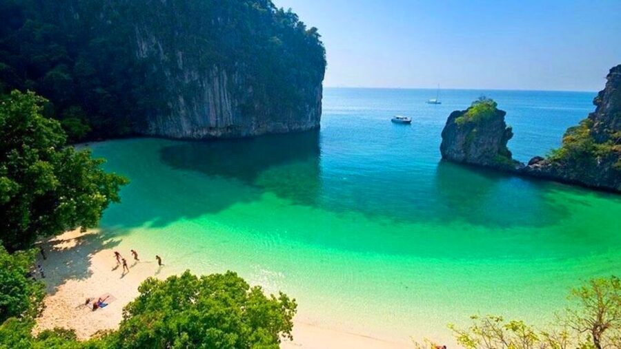 Krabi: Private Luxury Long-Tail Boat to Hong Island - What the six-hour schedule feels like