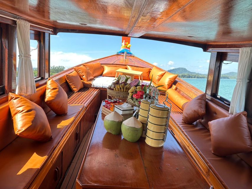 Krabi: Private Luxury Long-Tail Boat Tour to Hong Island - A picnic lunch with more than a snack