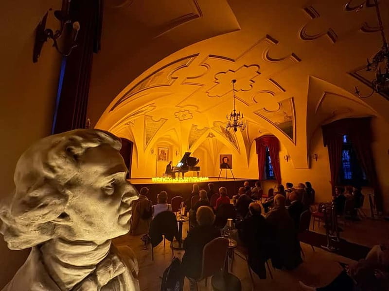 Krakow: Piano Trio Chopin & Friends Concert VIP with Wine - Why the variety works